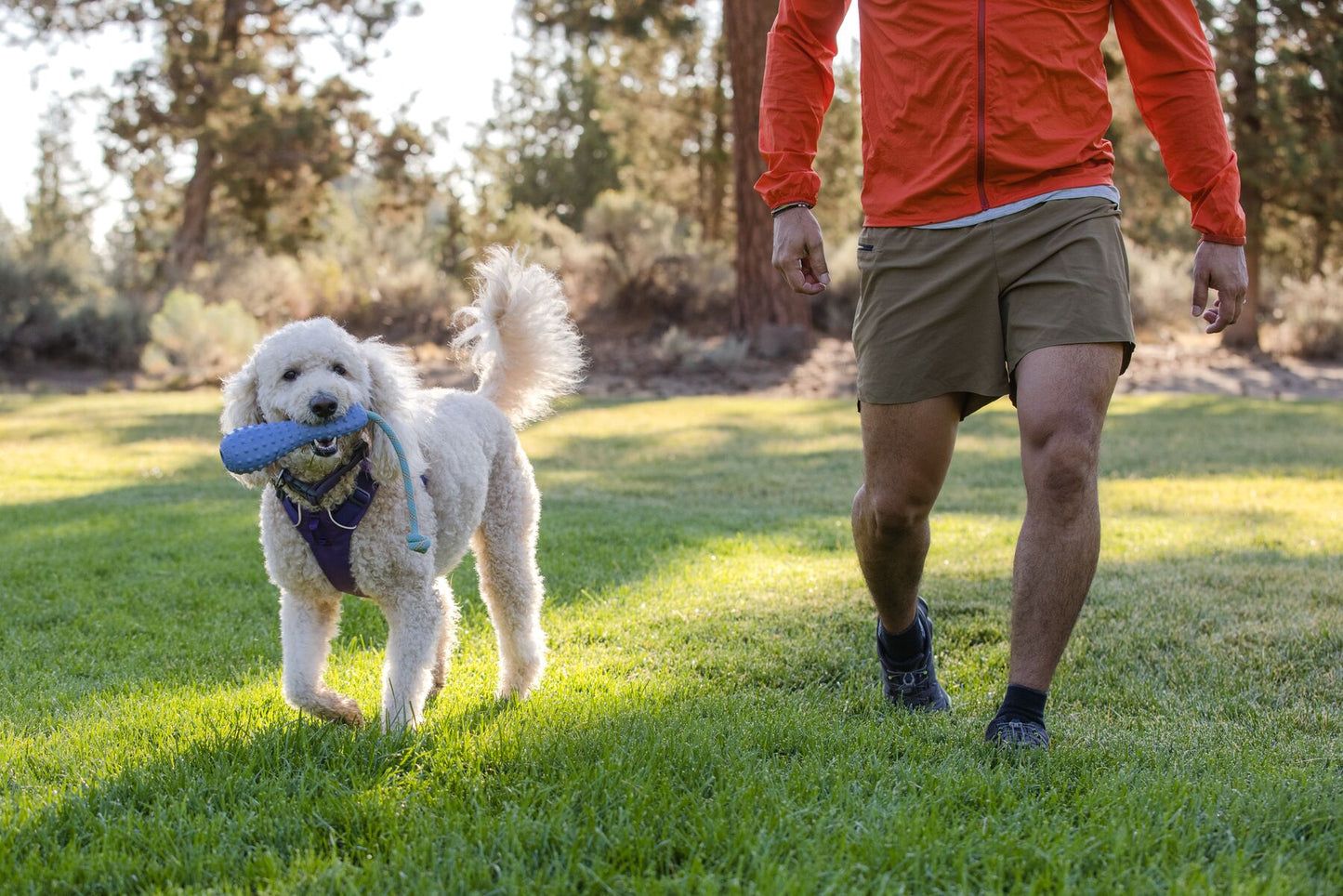 Juguete para Lanzar y Tirar para Perros Ruffwear Gourdo